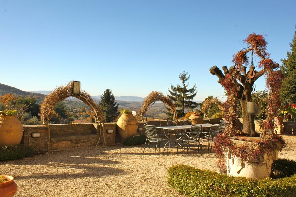 Bed and Breakfast Relais Mastro Cinghiale Paciano Екстер'єр фото
