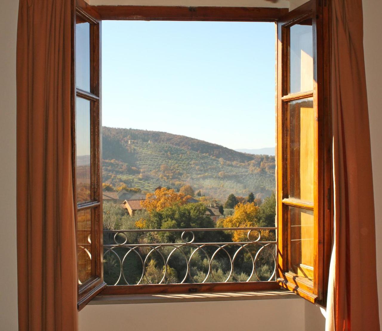 Bed and Breakfast Relais Mastro Cinghiale Paciano Екстер'єр фото